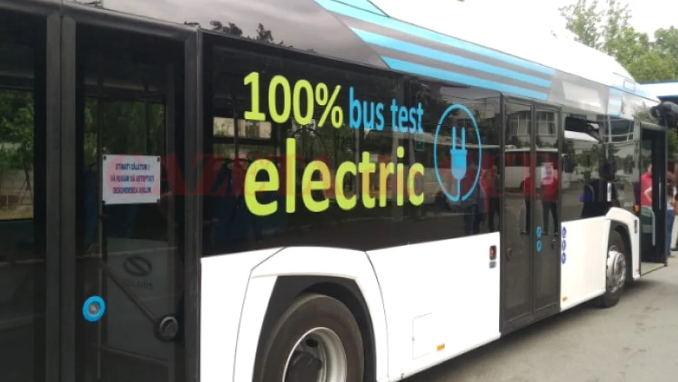 Autobuze electrice vor cirucla la Feteşti FOTO Facebook/ Primăria Municipiului Feteşti