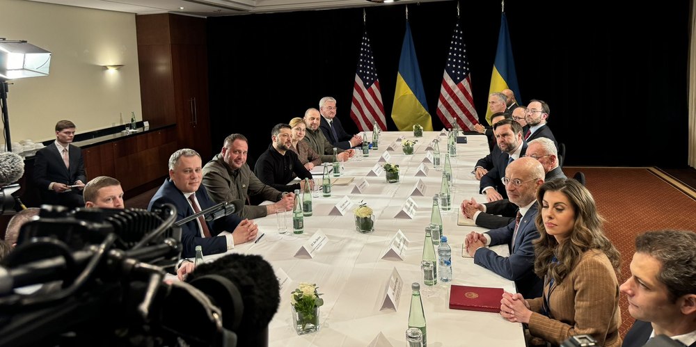 Washingtonul doreşte o „pace durabilă" în Ucraina, afirmă J.D. Vance după discuţia cu Zelenski