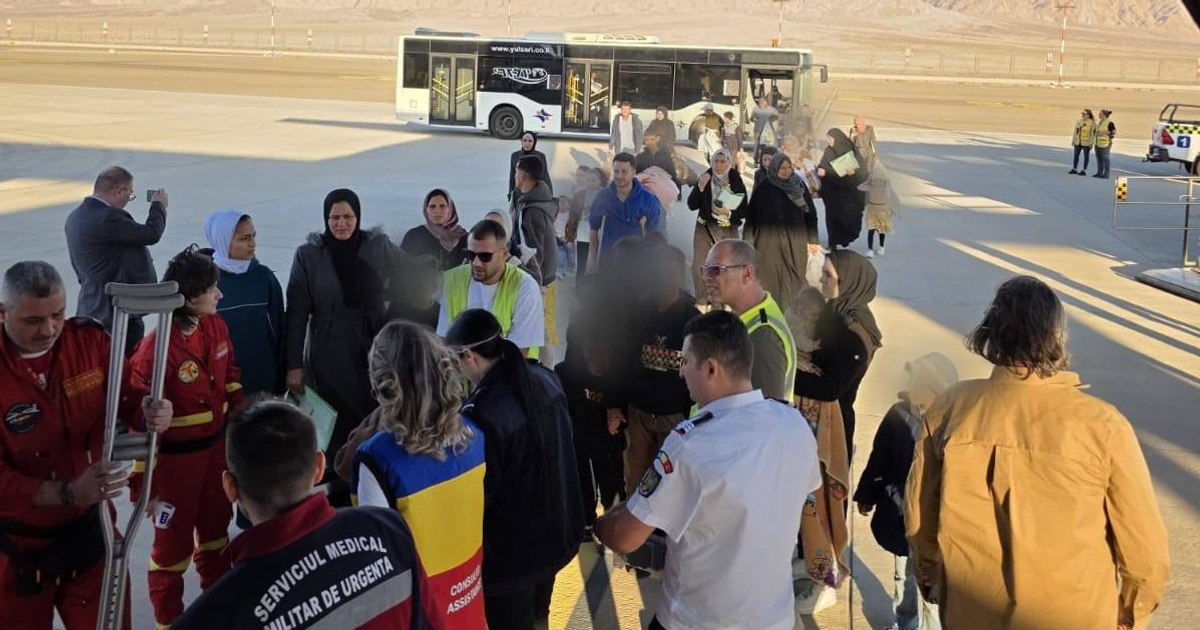 Transfer umanitar din Fâșia Gaza: peste 40 de cetățeni aduși în România, Norvegia și Franța