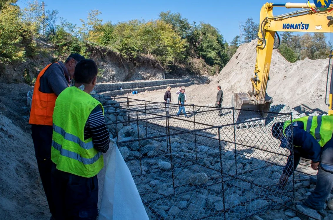 Lucrările de consolidare sunt în curs. FOTO CJ Argeș