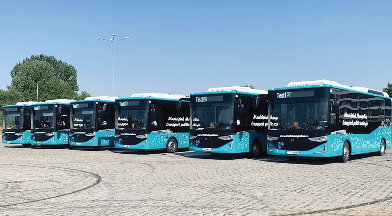 Turiştii vor circula  cu autobuze electrice