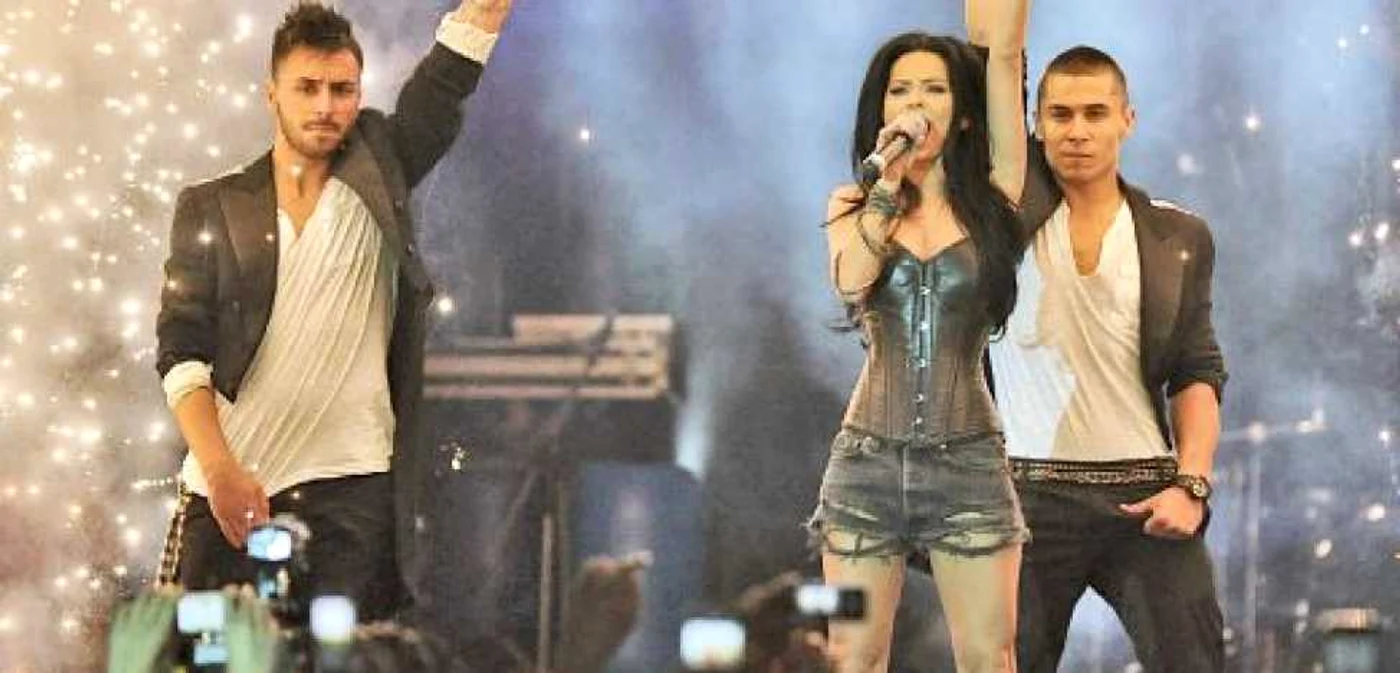Inna va cânta pe scena din Piaţa Unirii în ziua de duminică