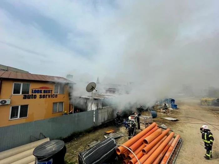 FOTO: ISU Bucureşti-Ilfov