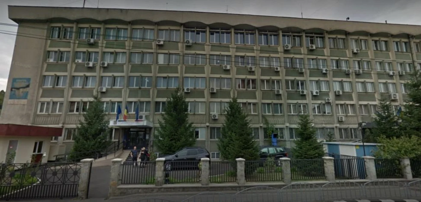 Sediul IPJ_Vâlcea - Inspectoratul Judeţean de Poliţie Vâlcea Foto Adevărul
