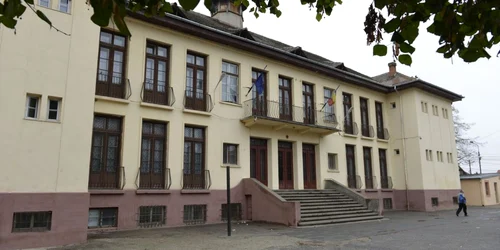 scoala 13 sibiu