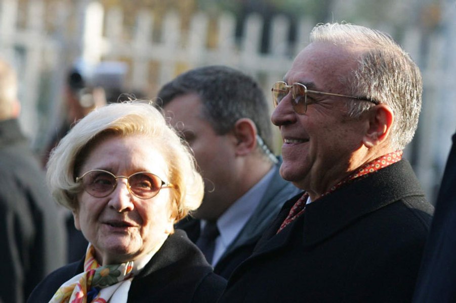 Averea lăsată în urmă de Ion Iliescu. Ce pensii aveau fostul președinte și soția sa