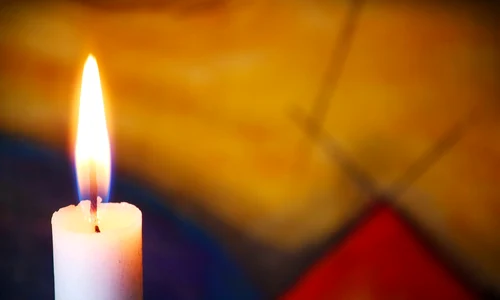 candela 63593 960 720 jpeg