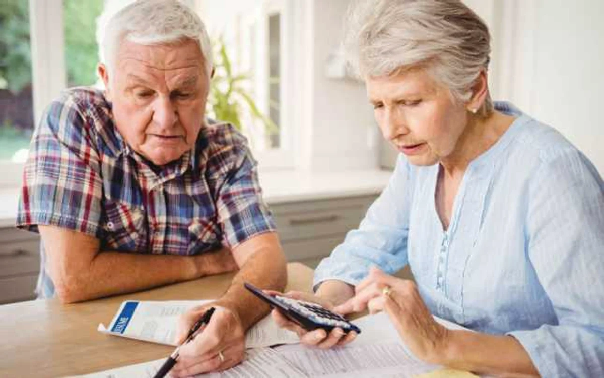 pensionari care calculeaza jpeg