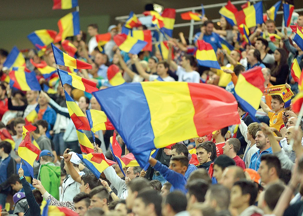 Fanii naţionalei României  au la dispoziţie bilete de  două ori mai scumpe decât  la precedentele meciuri  din preliminarii