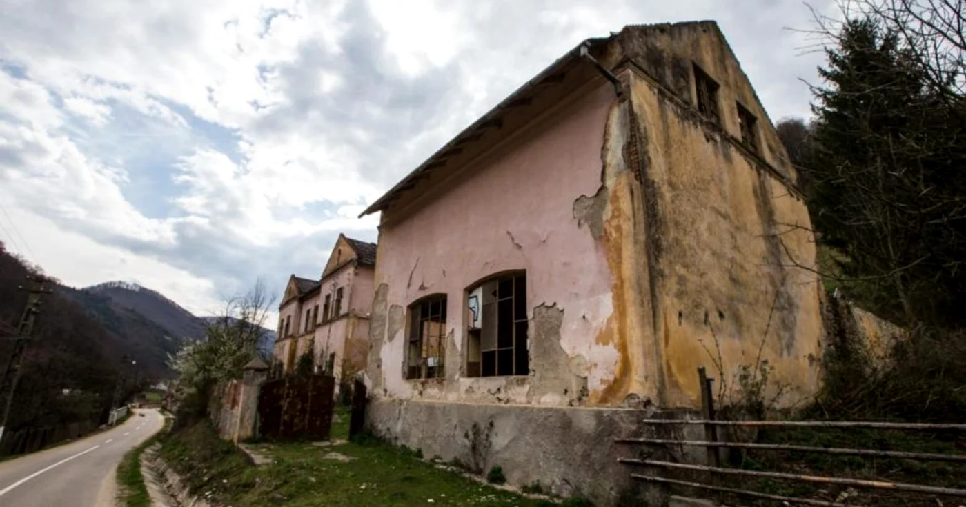 Nădrag-Poeni