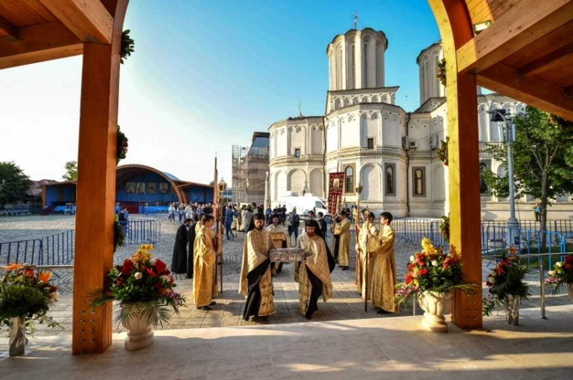
    Basilica Patriarhiei Bucurii Duhovniceşti  