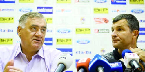 Timişoara: Doar Sabău e oficial la "Poli"