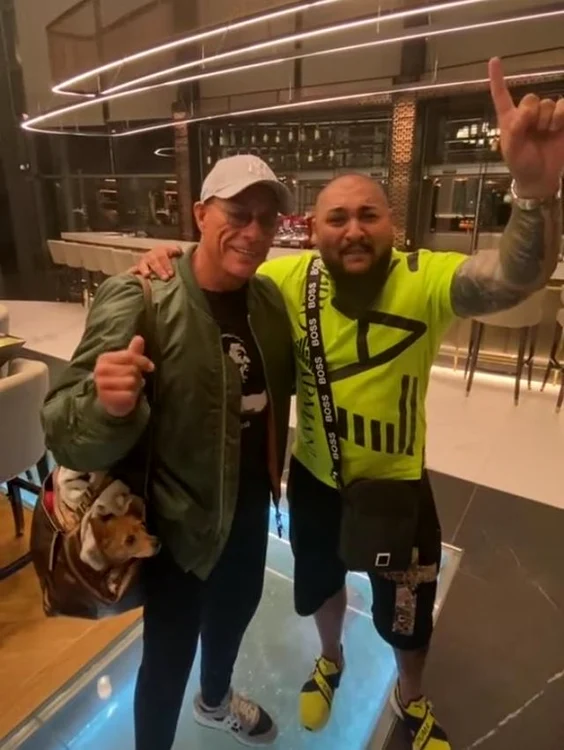 Jean Claude Van Damme s-a întâlnit și cu manelistul Dani Mocanu