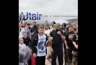kadarov gif gif