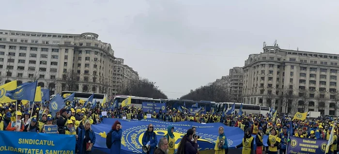 Mii de doctori și asistente amenință cu greva generală - Foto Facebook