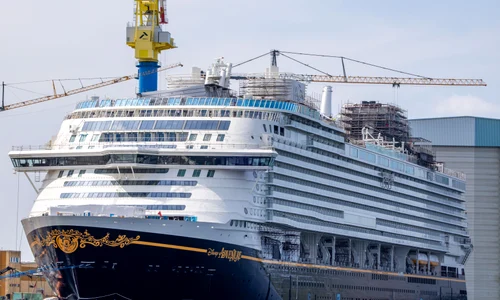 nava croaziera disney profimedia jpg