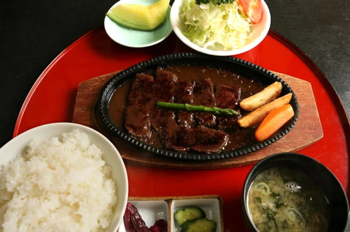 Un fermier francez oferă cea mai bună carne de vită din lume celor mai luxoase restauranteFoto: Getty