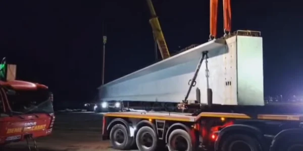 FOTO CNAIR grinzi pe santierul Boița Autostrada Sibiu Pitești png