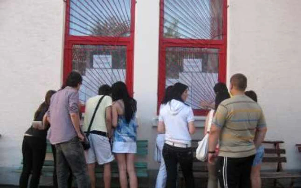 Botoşani: Astăzi se afişează rezultatele finale ale examenului de bacalaureat