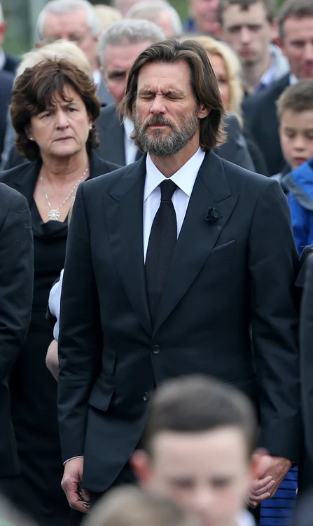 jim carrey hepta 2172383 jpeg