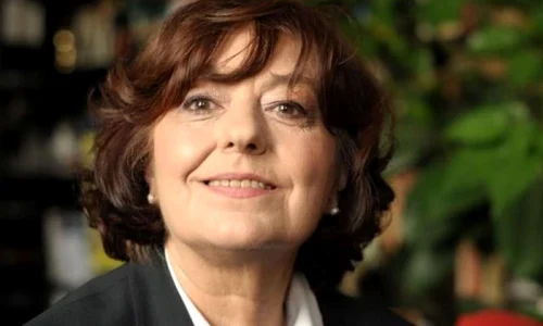 La mulţi ani, Ana Blandiana! Scriitoarea a împlinit 72 de ani jpeg