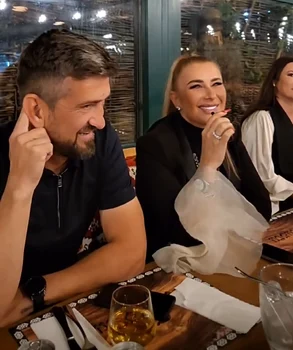 Anamaria Prodan cu fostul iubit Adrian Iordache la un chef cu lăutari
