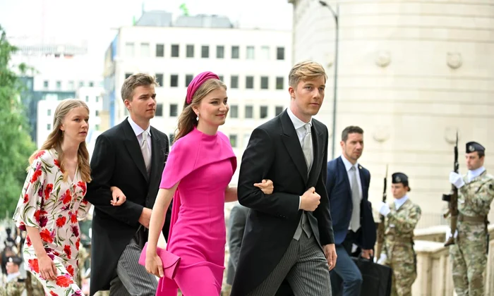 Printesa Eleonore cu Printul Emmanuel si Printesa Elisabeta cu Printul Gabriel al Belgiei   Casa Regala belgiana 2 jpg