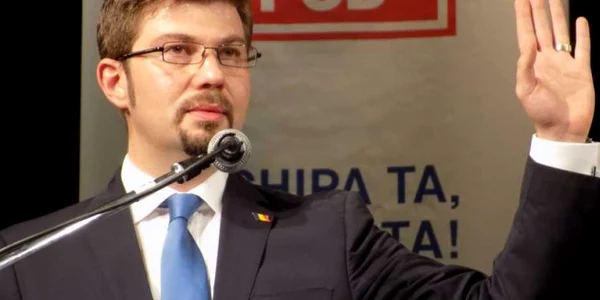 Cosmin Necula este noul primar al municipiului Bacău FOTO Mircea Merticariu