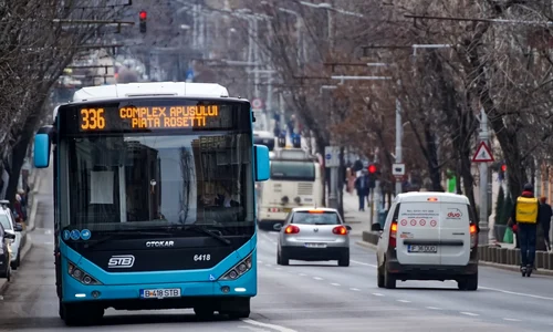 autobuz stb 336 foto shutterstock
