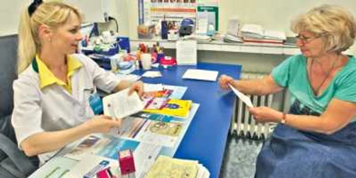 După implementarea reţetei electronice, pacienţii nu vor mai fi nevoiţi să plimbe reţetele de hârtie prin farmacii