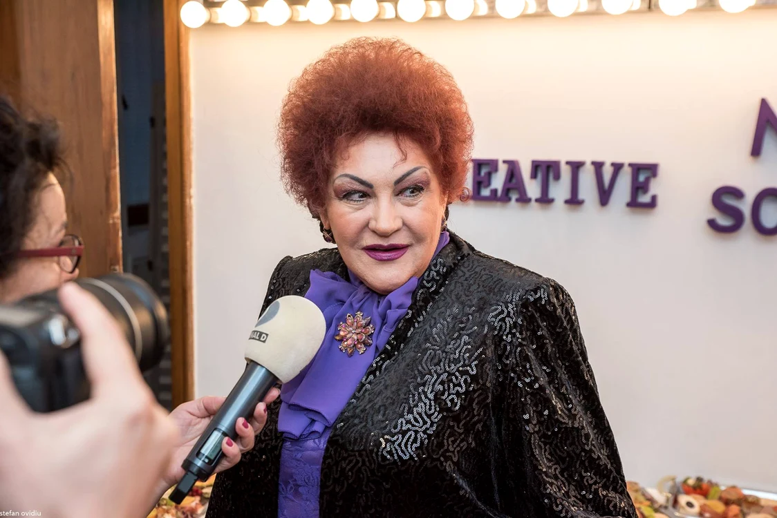 +70 - Elena Merişoreanu (73 de ani) şi-a făcut  tatuaj la sprâncene şi injecţii antirid 