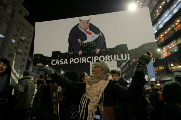 Protest la Piata Victoriei in seara zilei de 1 februarie 2017 FOTO Dorin Constanda