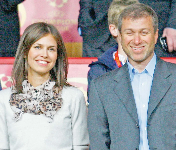 Au început deja pregătirile pentru ridicarea cortului în care va avea loc cheful de pomină