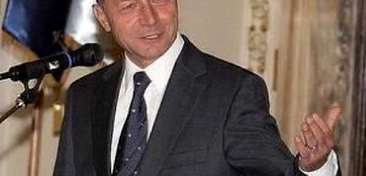 Băsescu despre schimbarea de la MTS: Este o remaniere pe fondul unei crize morale - Update
