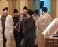 Colindătorii din Titeşti - Ţara Loviştei judeţul Vâlcea în concert alături de Grigore Leşe Foto Adevărul