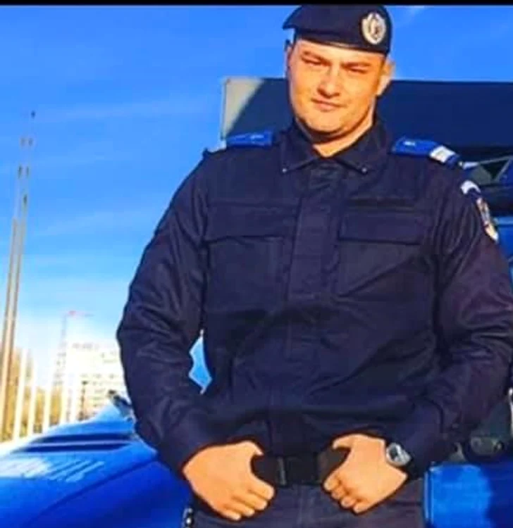 
    Sergent major Darius Biriș are 23 de ani și lucrează în Jandarmeria Cluj de 1 an și 3 luniFoto: Jandarmeria Cluj  