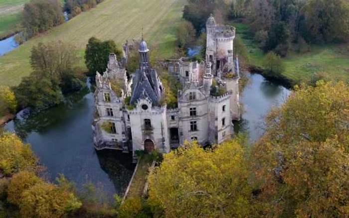 Chateau de la Mothe- Chandeniers FOTO: cnn.com/GUILLAUME SOUVANT/AFP/AFP/Getty Images
