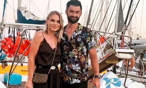 19 jojo si paul ipate in vacanta in grecia jpg jpeg