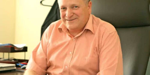 Ioan Istrate: „Când nu fac îngheţată fac pateuri şi ştrudele“