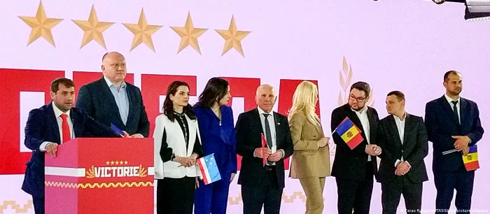 Fotografia de familie a vasalilor lui Putin din R. Moldova, cu Ilan Șor și Evghenia Guțul