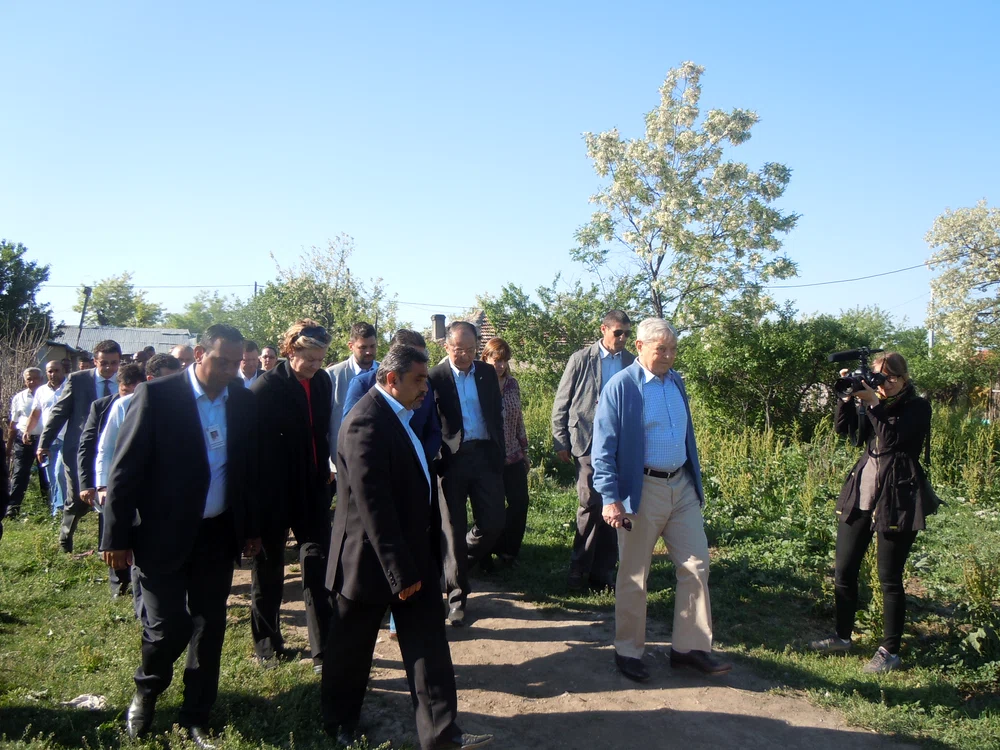 La Frumuşani contactul dintre două lumi jpeg