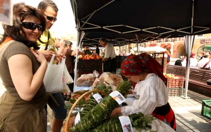 Târgul Slow Food revine în Piaţa Sfatului Foto.arhivă 