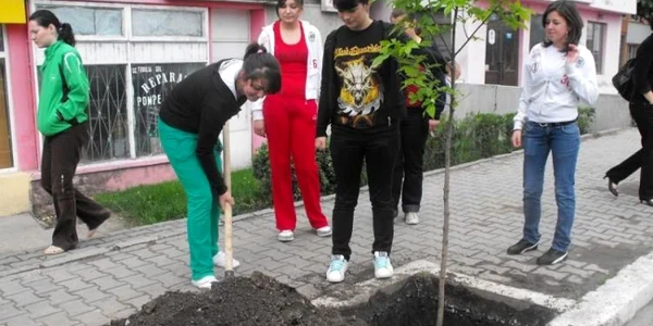 Toţi cetăţenii oraşului sunt invitaţi la acţiune