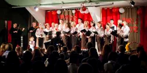 Spectacolul a adunat sute de vizitatori 