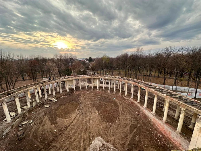 Amfiteatrul din Teatrul de Vară Bazilescu va avea 1550 de locuri