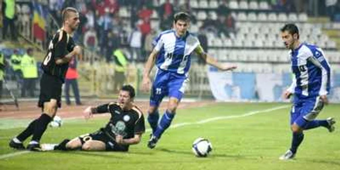 Târgu-Jiu: Campionii n-au putut trece de Pandurii lui Cârţu