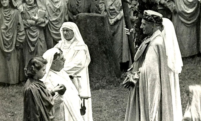 Regina Elisabeta la ritual druid   GettyImages 1472385312 jpg