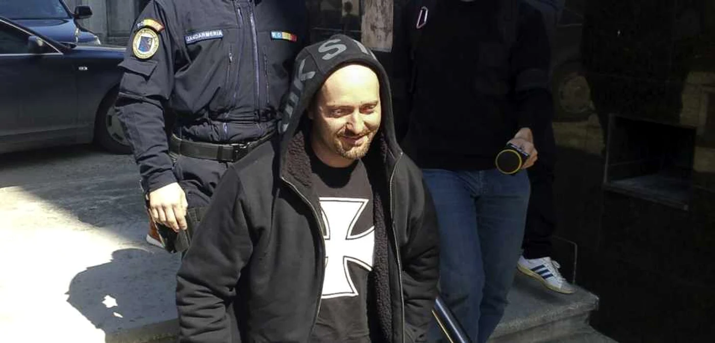 Cheloo, solistul trupei Paraziţii, şi-a negociat pedeapsa cu procurorii         Foto: ADEVĂRUL