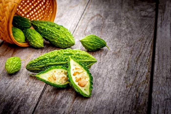 1 castravete amar jpg jpeg