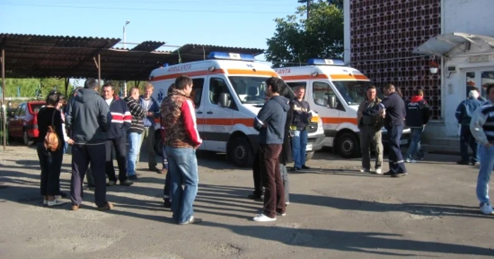 Prinre cei mai nemulţumiţi sunt angajaţii de la ambulanţă